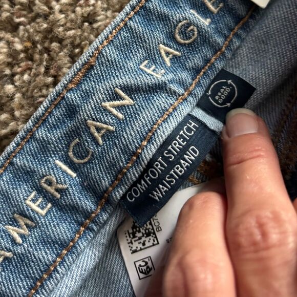 American Eagle Mom Jeans New Distressed Womens Size 2 Long - Picture 11 of 12
